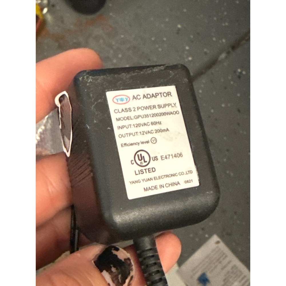 Genuine I.T.E. PW118 AC Adapter 12V 1.5A 18W Power Supply Charger